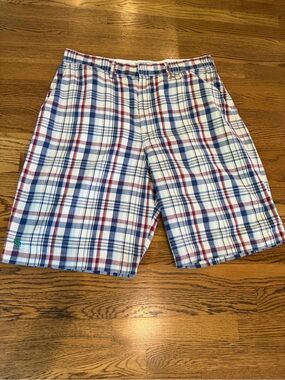 Abercrombie & FitchEra: Early 2000s (Y2K / Late 90s Mall Era)Size: Men's 34